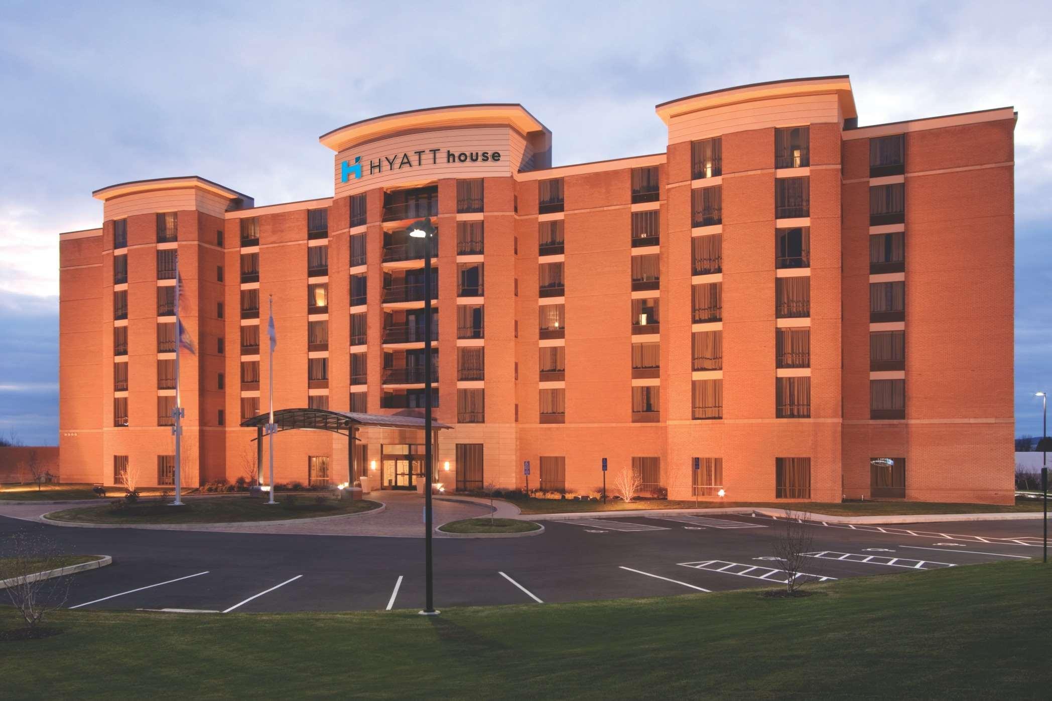 Hyatt House Hartford North/Windsor Otel Dış mekan fotoğraf